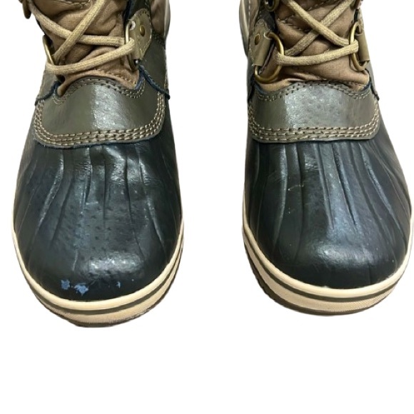 Sorel women’s Tofin Waterproof Boots in Sage - Picture 3 of 8